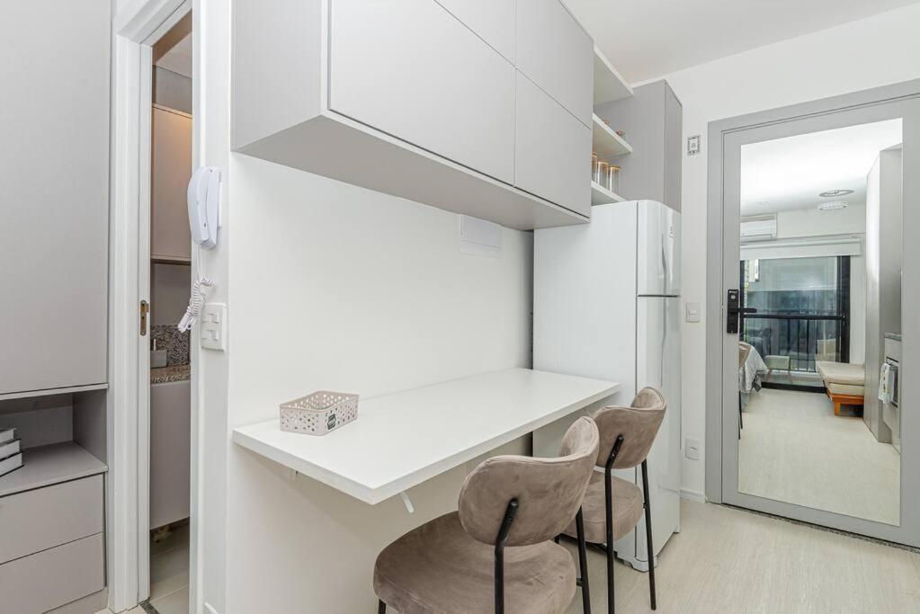 Novo E Completo, Proximo A Paulista, Aos Hospitais Sirio Libanes E Nove De Julho, Shopping Frei Caneca, Smart Fit E Principais Pontos Turisticos * Sao Paulo